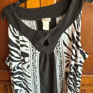 Stylish Black and White Women's Top